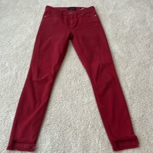 Red Lucky ankle jeans